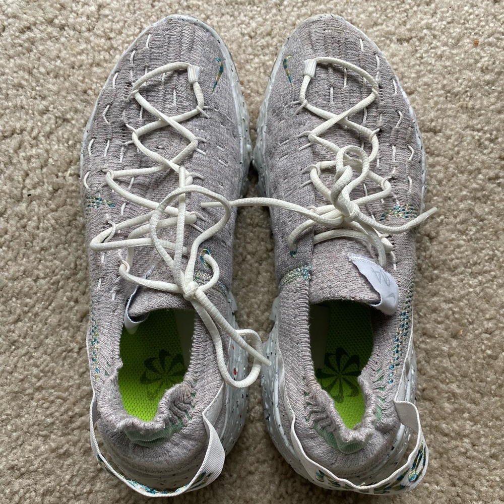 Nike space hippie 04